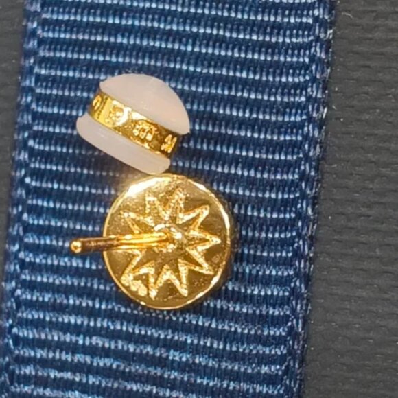 APM Monaco Soleil Stud Earrings - Picture 4 of 5